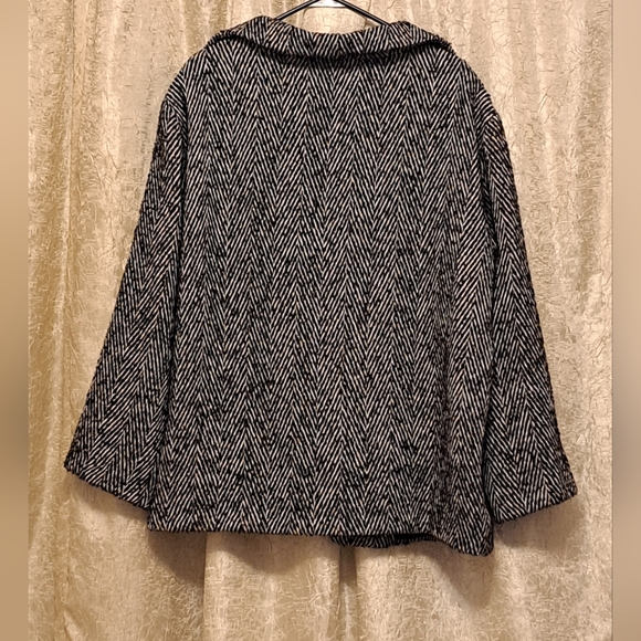 Karen Kane Jacket - Picture 2 of 3